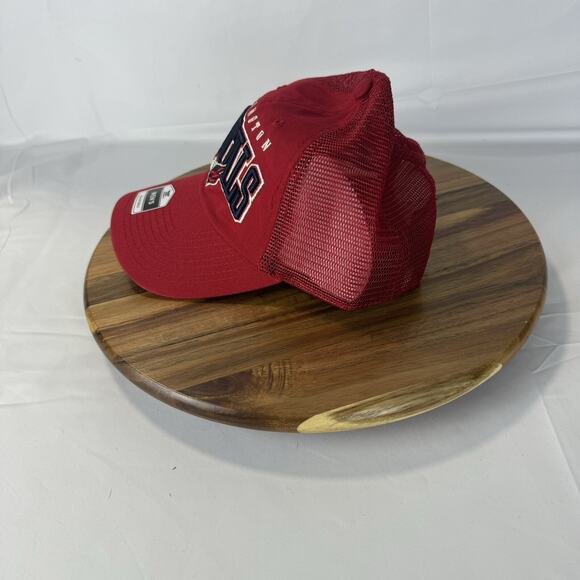 Fan Favorite Washington Capitals Embroidered Camo Hat Cap Adjustable Snapback - Picture 4 of 8